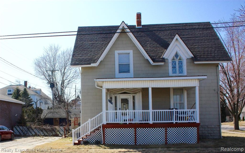 520 Griswold St, Port Huron, MI 48060 - photo 1