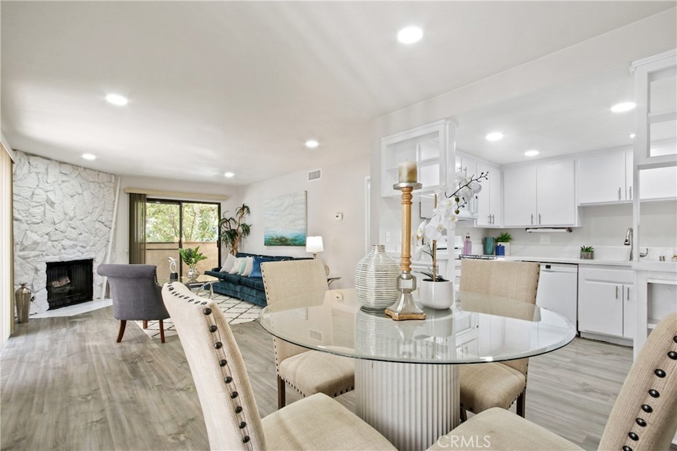 10687 Wilkins Ave unit 1, Los Angeles, CA 90024 - photo 1