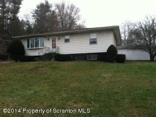 112 Post Hill Rd, Falls, PA 18615 - photo 1