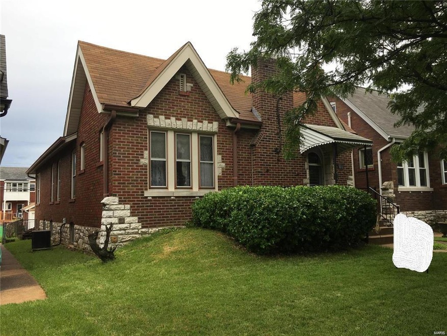 5212 Mardel Ave, Saint Louis, MO 63109 - photo 1