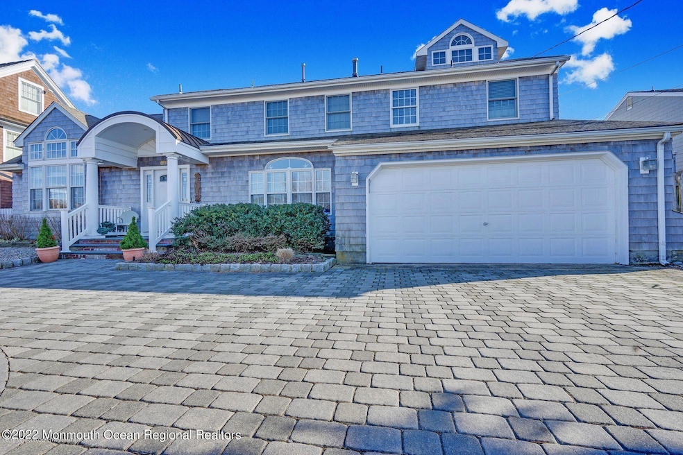 323 Cove Dr, Mantoloking, NJ 08738 - photo 1