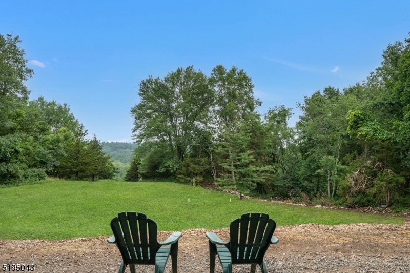 13 Coss Ln, Montague Twp., NJ 07827 - photo 1