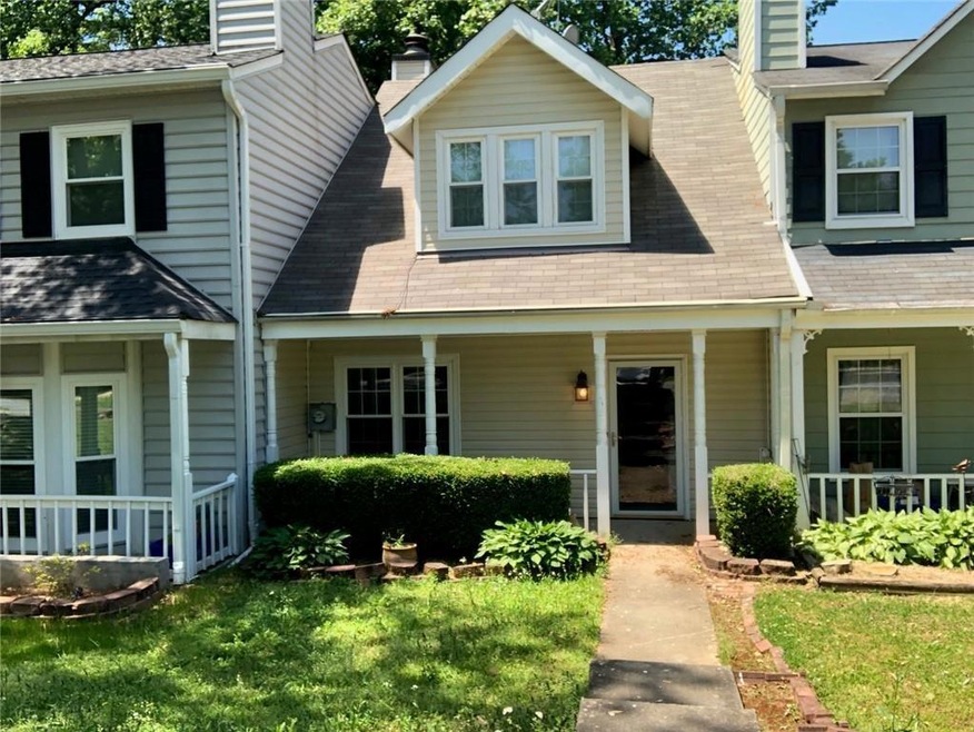 View of front of home with a front lawn