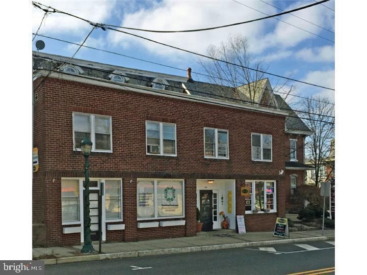 104 S Main St unit 3, North Wales, PA 19454 - photo 1