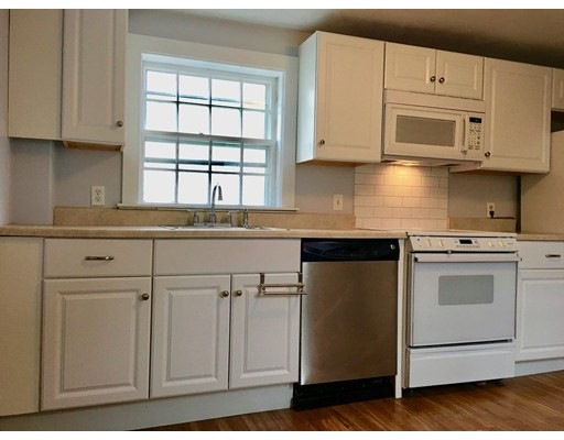 236 Washington St unit R, Marblehead, MA 01945 - photo 1