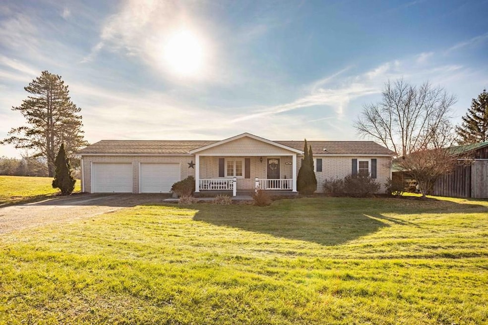 147 Dartt Settlement Rd, Wellsboro, PA 16901 - photo 1