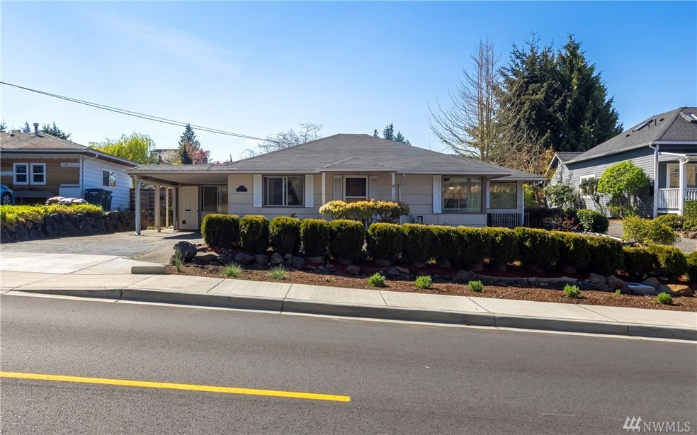 724 Dayton St, Edmonds, WA 98020 - photo 1