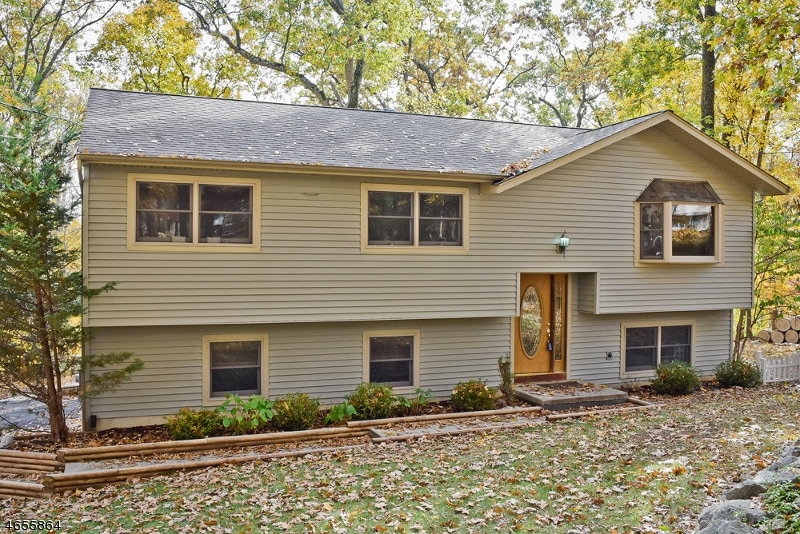 12 Sandys Rd, Byram Township, NJ 07821 - photo 1