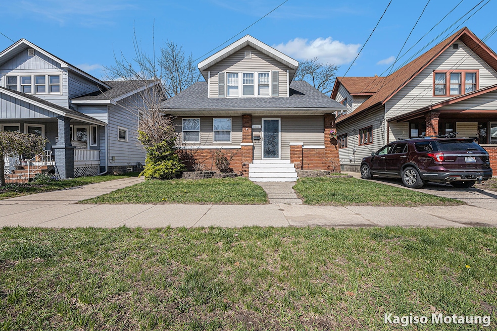 1507 Tamarack-50