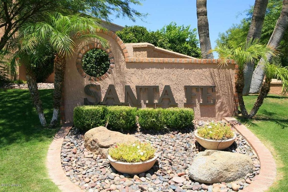 Santa Fe 2-Community Sign
