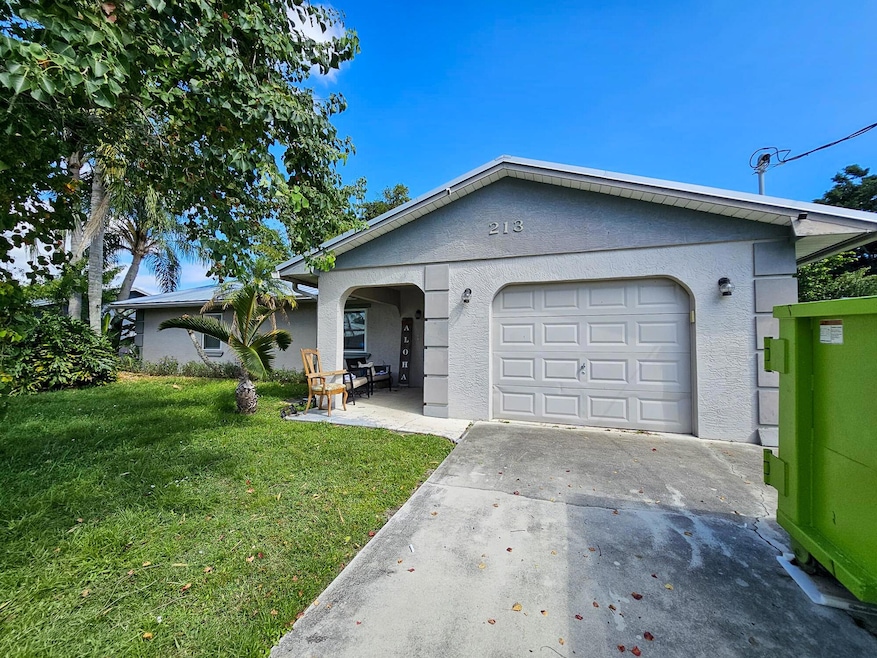 213 SE Whitmore Dr, Port Saint Lucie, FL 34984 - photo 1