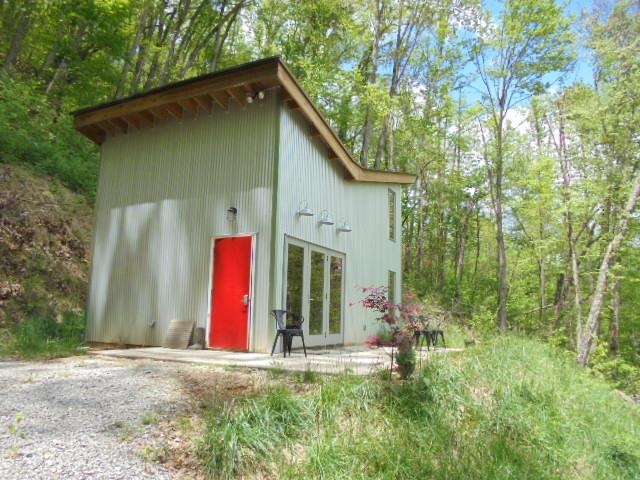 606 Orenda Dr, Franklin, NC 28734 - photo 1