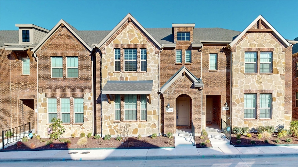 For Rent $2,200/month