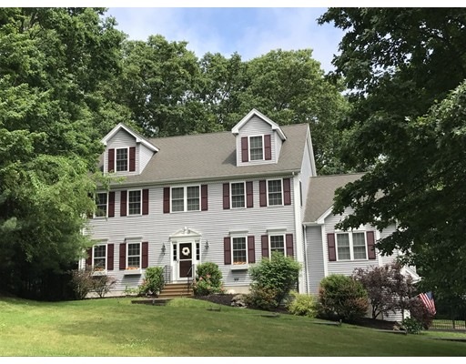 81 Elmshade Dr, Uxbridge, MA 01569 - photo 1