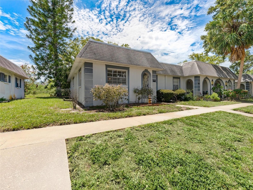 4237 Redcliff Place, New Port Richey, FL 34652 - photo 1