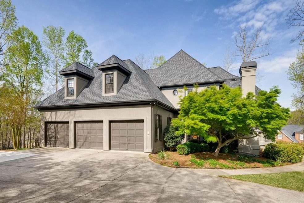 Welcome Home! 2002 Palmetto Dunes Ct.