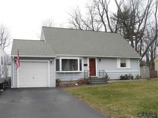 7 Hawthorne Ct, Albany, NY 12211 - photo 1