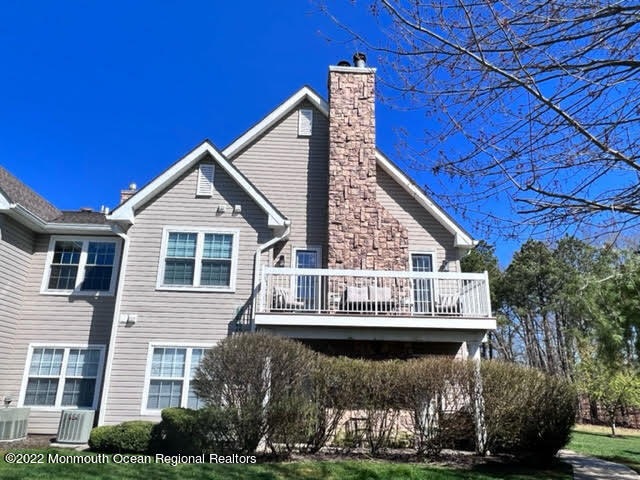 66 Des Moines Ct, Tinton Falls, NJ 07712 - photo 1