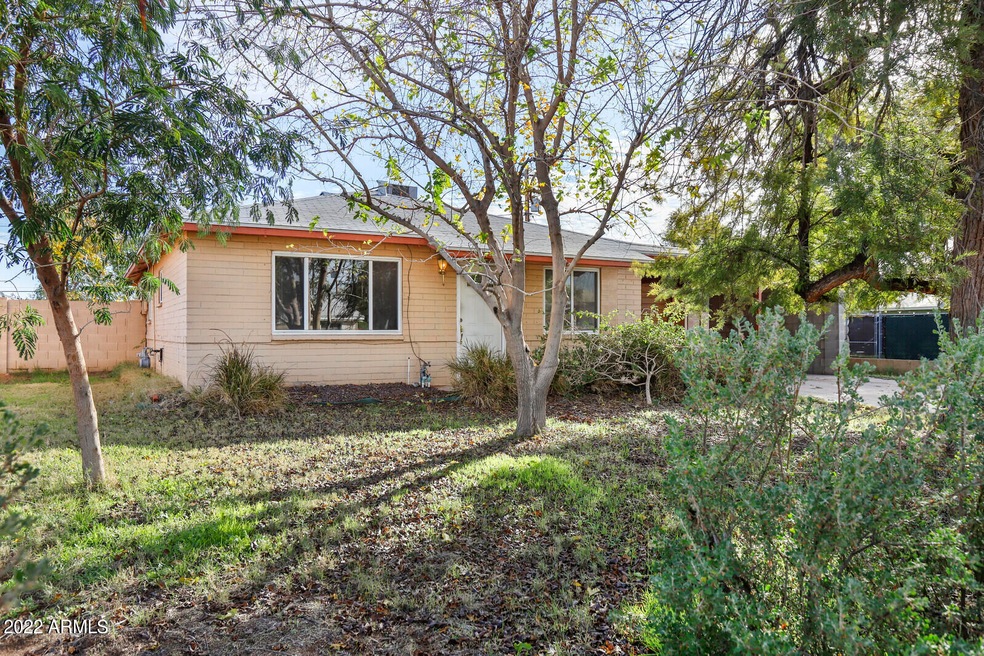 Charming block home w mature trees