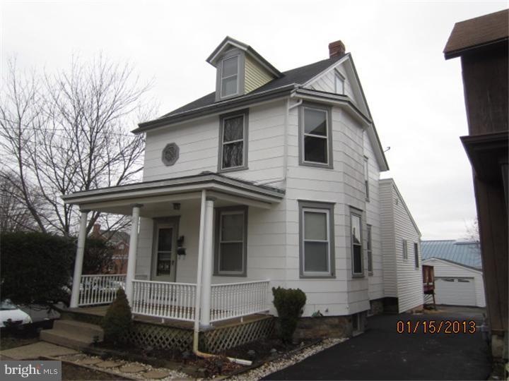 26 Center Ave, Willow Grove, PA 19090 - photo 1