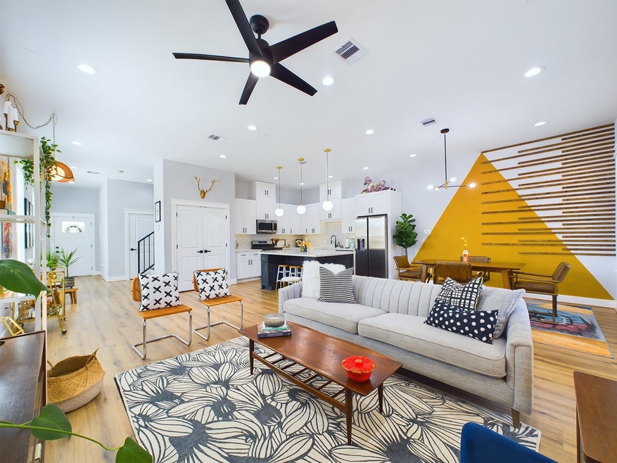 6476 T c Jester Blvd, Houston, TX 77091 - photo 1