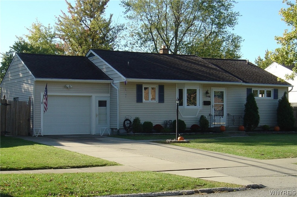 16 Regency Ct, Buffalo, NY 14226 - photo 1