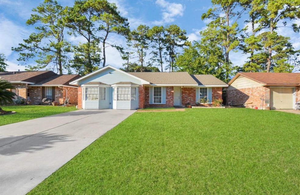 7414 Battlewood Dr, Houston, TX 77040 - photo 1