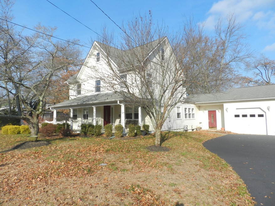 455 W Park Ave, Oakhurst, NJ 07755 - photo 1