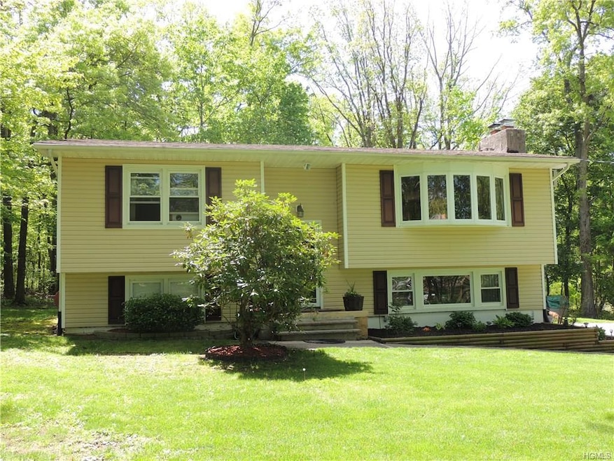 28 Campbell Ave, Highland Mills, NY 10930 - photo 1