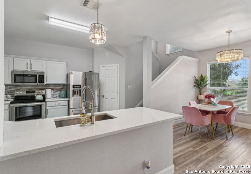 Beautifully Updated Kitchen!