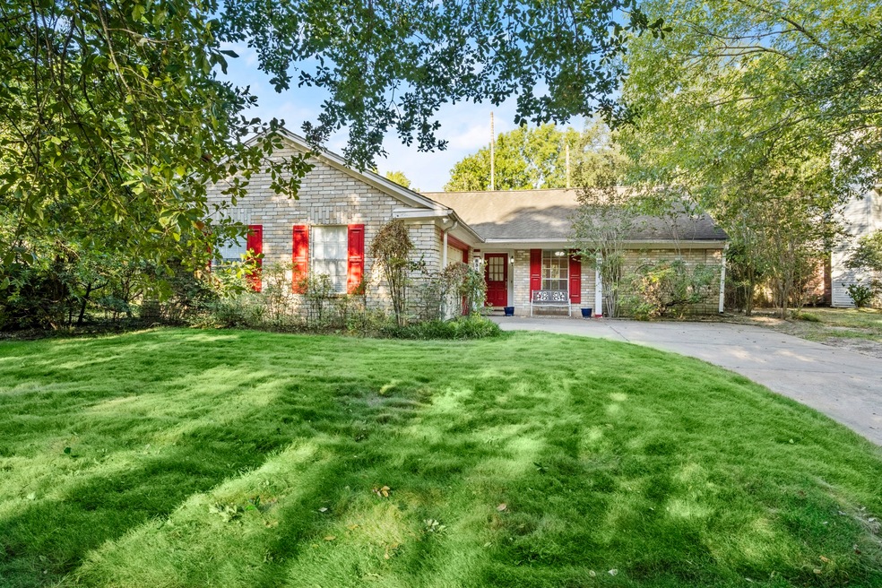 8311 Hot Springs Dr, Houston, TX 77095 - photo 1