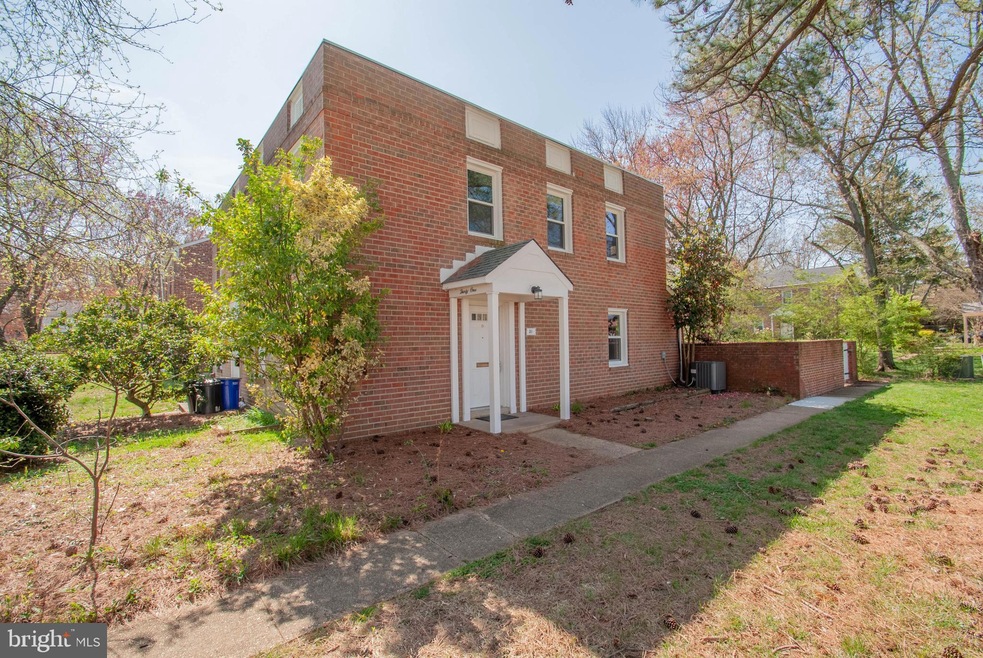 31 Dorchester Ct, Annapolis, MD 21403 - photo 1