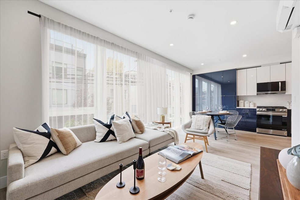 134 New York Ave unit 4, Jersey City, NJ 07307 - photo 1