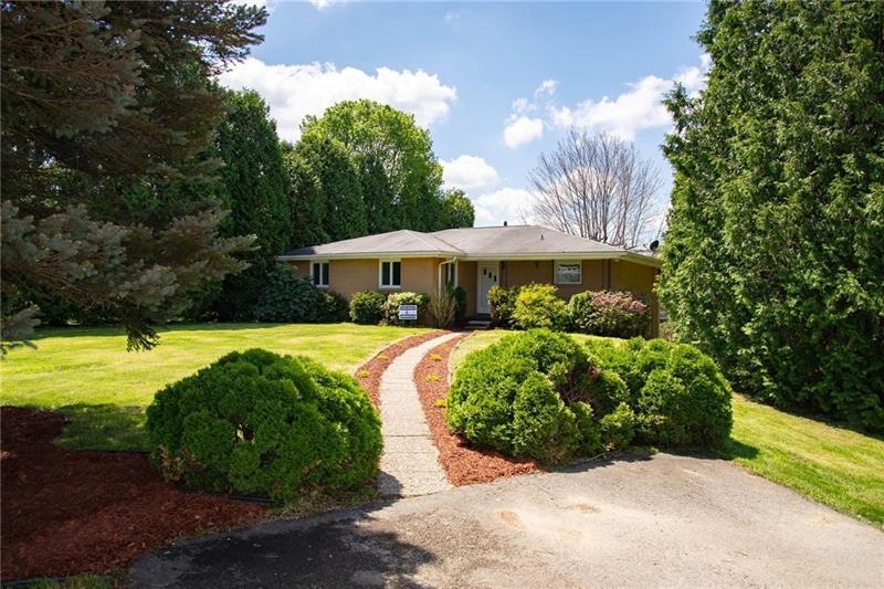 910 Mcknight Rd, Indiana, PA 15701 - photo 1