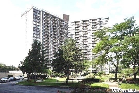 The Bay Club unit 4A, Bayside, NY 11360 - photo 1