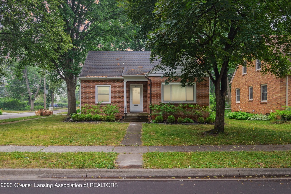 01-444-Division-St-East-Lansing-MI-48823
