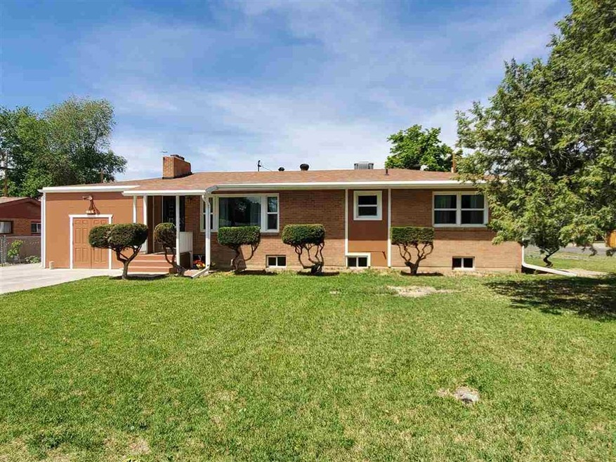 613 Partee Dr, Grand Junction, CO 81504 - photo 1