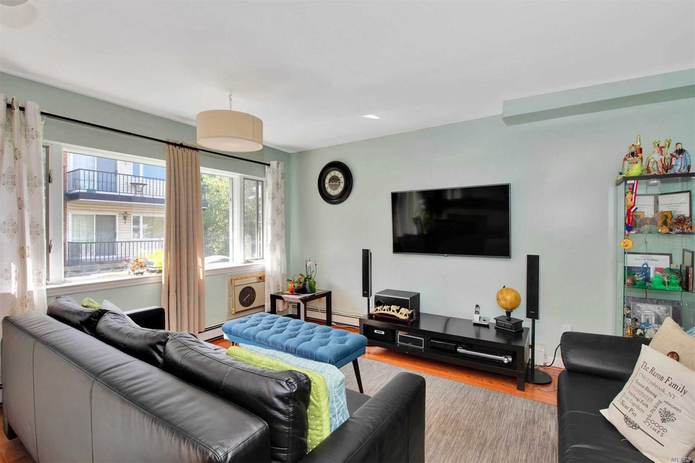 114 Atlantic Ave unit 90, Lynbrook, NY 11563 - photo 1