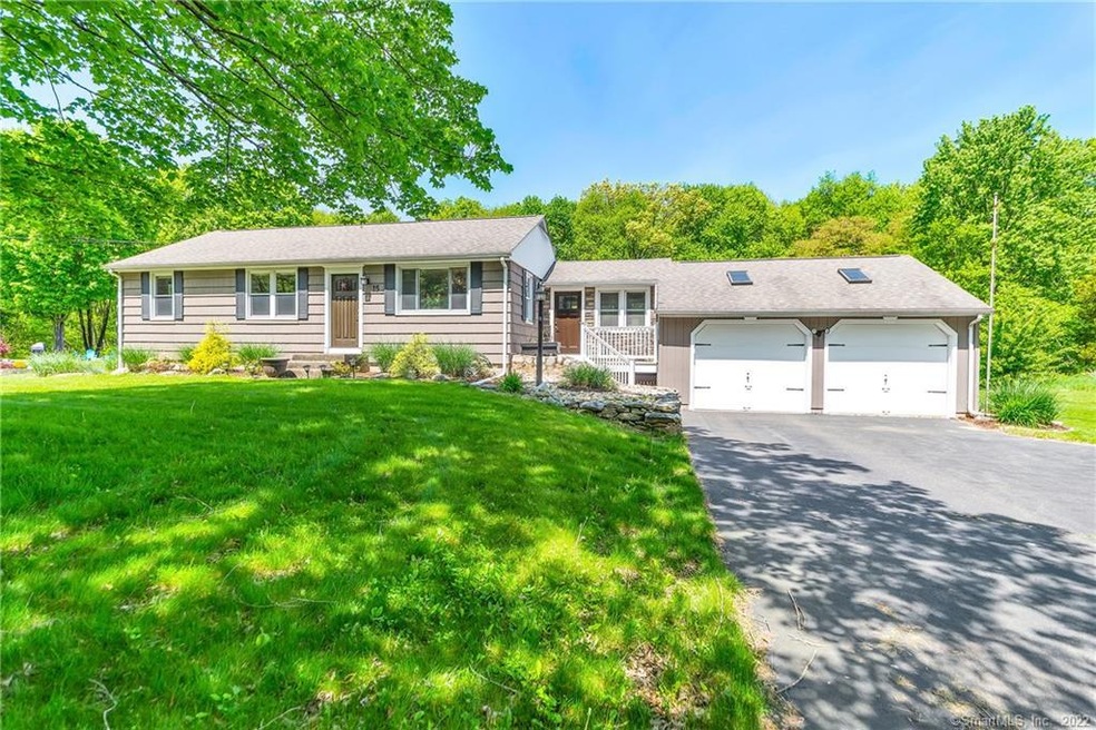 15 West Rd, South Windsor, CT 06074 - photo 1