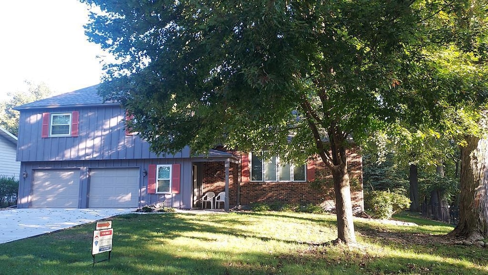 1040 25th Ave N, Fort Dodge, IA 50501 - photo 1