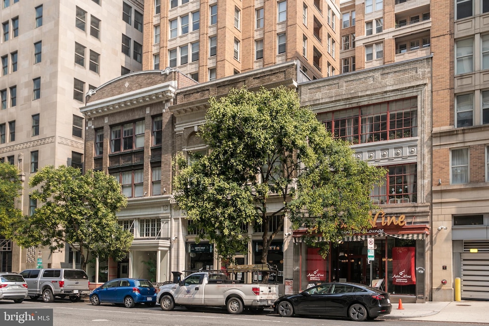 915 E St NW unit 1103, Washington, DC 20004 - photo 1