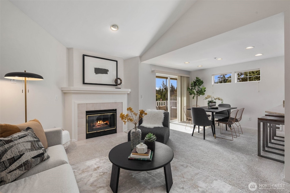 7207 210th St SW unit 202, Edmonds, WA 98026 - photo 1