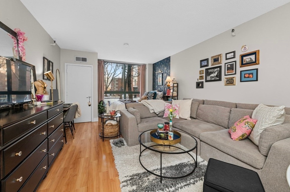 Parris Landing unit 3106, Boston, MA 02129 - photo 1