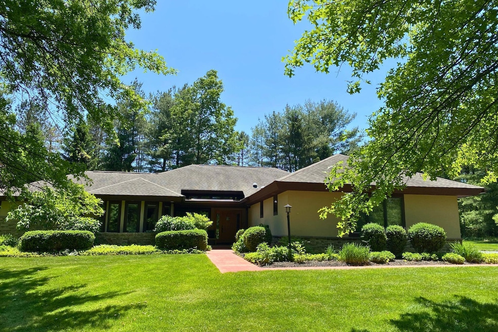 Sold $850,000 • Co-Listing Agent