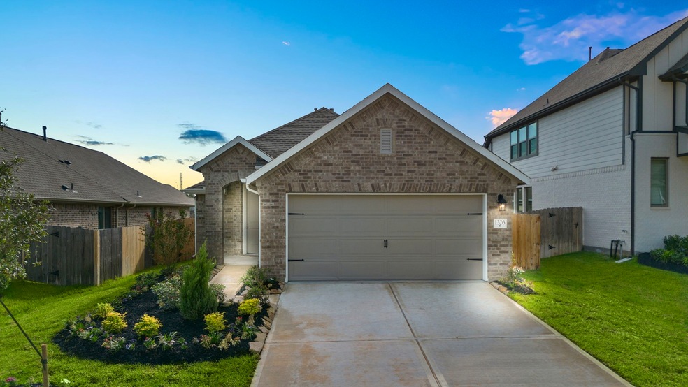 1326 Lakeside Creek Rd, Magnolia, TX 77354 - photo 1