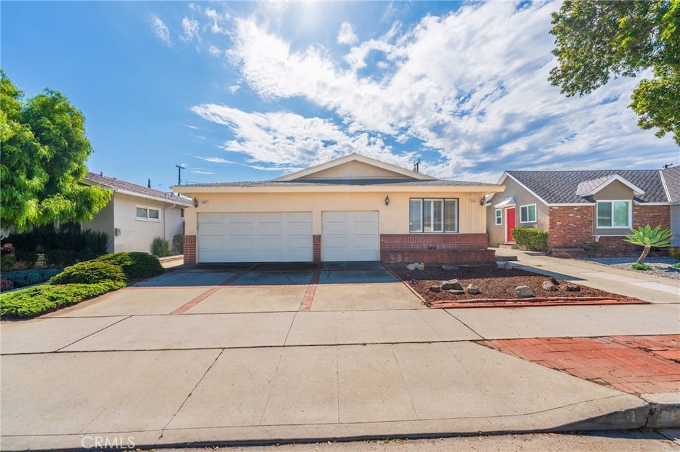 522 Avenue F, Redondo Beach, CA 90277 - photo 1