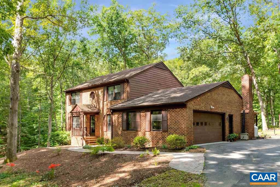 700 Lochridge Ln, Earlysville, VA 22936 - photo 1