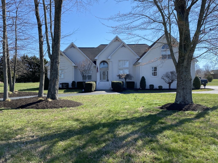 200 William Cir, Lafayette, TN 37083 - photo 1