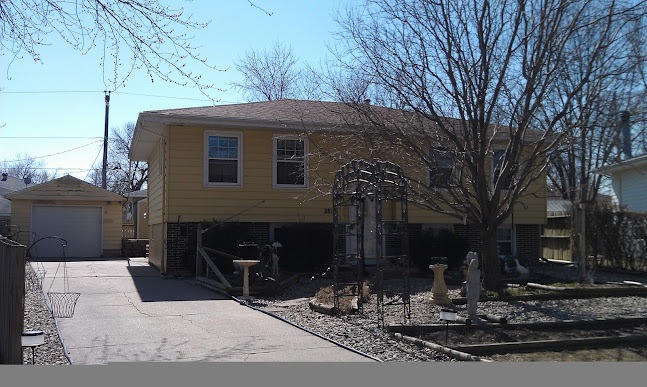 2813 Summner Dr