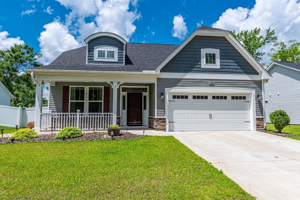 Craftsman inspired home featuring a porch, a front